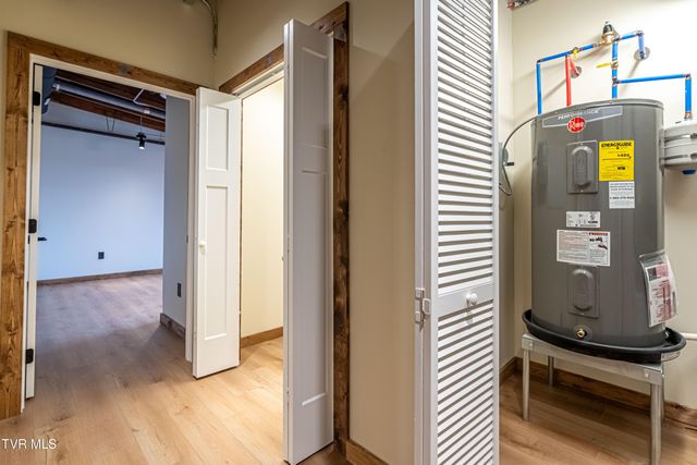 453 East Main Street 900, Kingsport, TN 37660