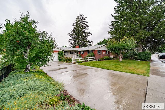 1131 Atlantic Street, Idaho Falls, ID 83404
