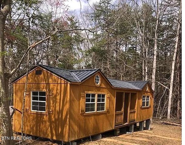 1107 Warren County Park Rd Rd, Rock Island, TN 38581