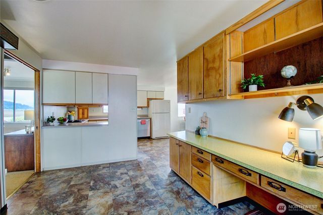 18579 Cook Road, Burlington, WA 98233