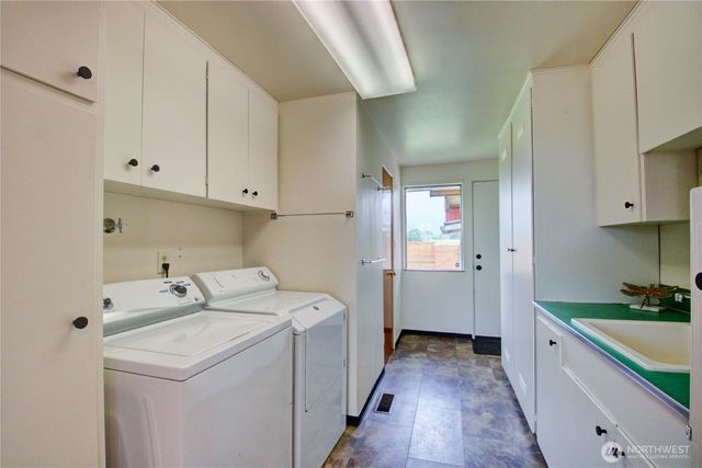 18579 Cook Road, Burlington, WA 98233