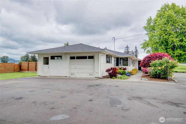 18579 Cook Road, Burlington, WA 98233