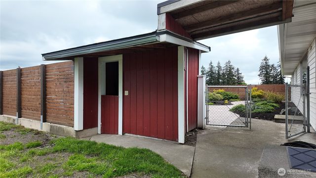 18579 Cook Road, Burlington, WA 98233