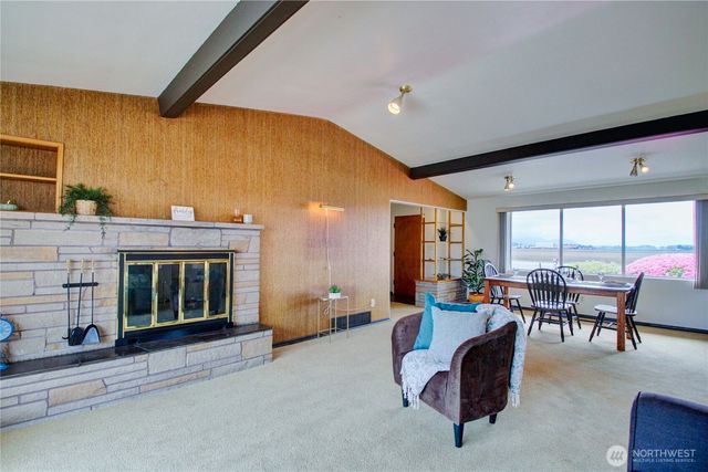 18579 Cook Road, Burlington, WA 98233