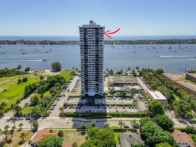 5600 N Flagler Drive 2703, West Palm Beach, FL 33407