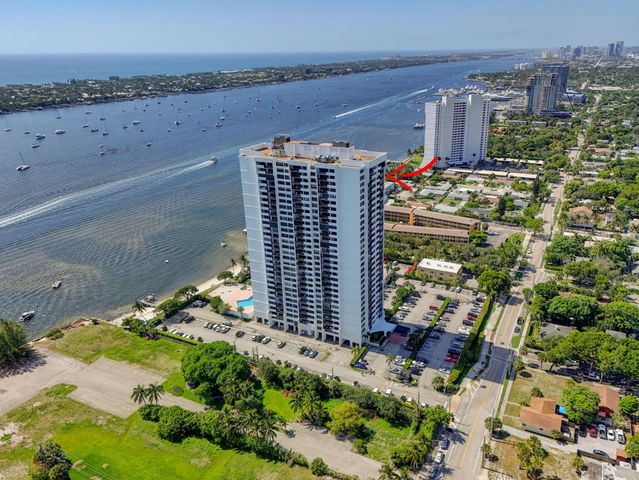 5600 N Flagler Drive 2703, West Palm Beach, FL 33407