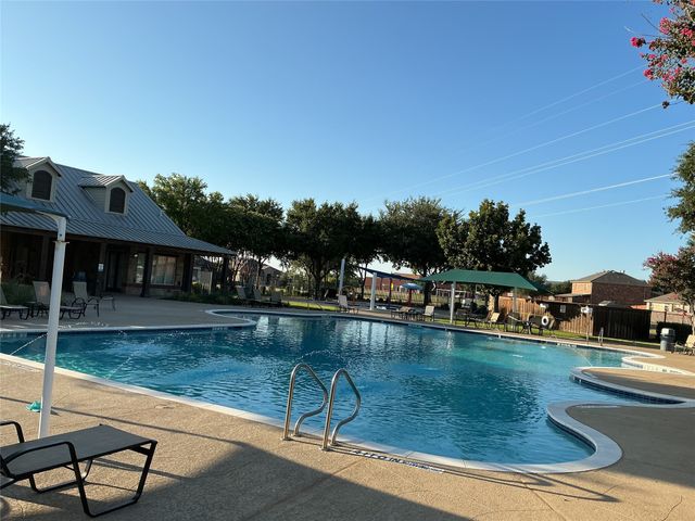 8621 Willowsun Way, Fort Worth, TX 76131