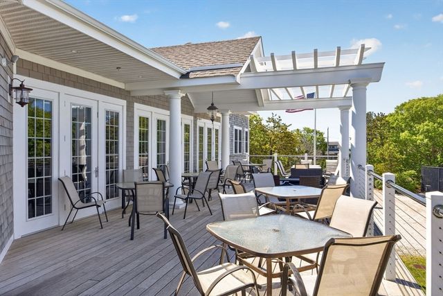 119 Seacoast Shores Blvd, Falmouth, MA 02536