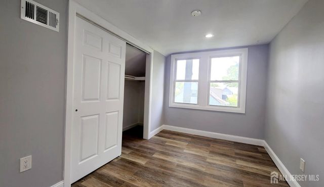 111 Demorest Avenue 2nd, Avenel, NJ 07001