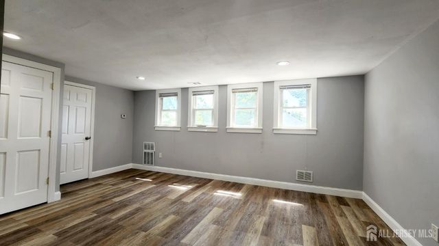 111 Demorest Avenue 2nd, Avenel, NJ 07001