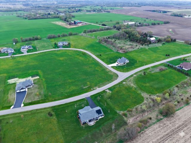 4701 Glacial Trail, Ringwood, IL 60072