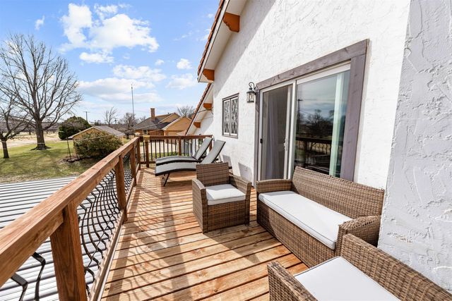 429 Meadowlark Dr, Minneapolis, KS 67467