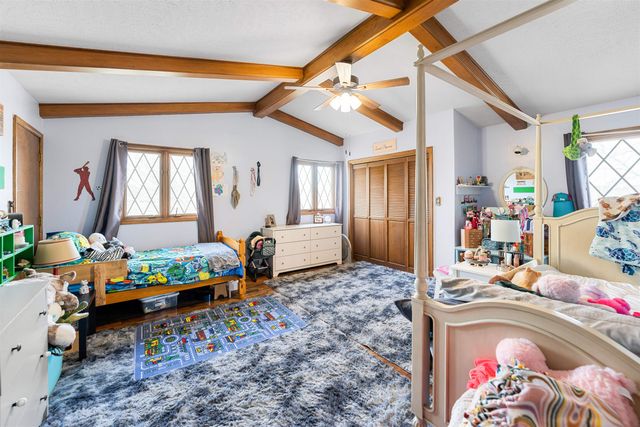 429 Meadowlark Dr, Minneapolis, KS 67467