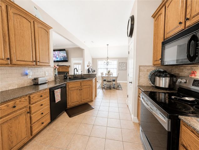 3363 Glenbrook Loop, Springdale, AR 72764