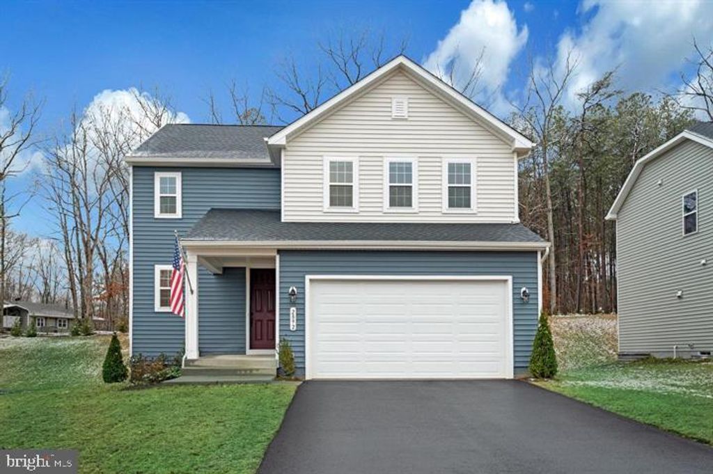 2892 WHITE TAIL DR, Locust Grove, VA 22508