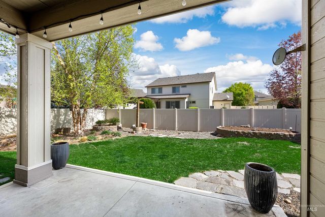 2466 E Mount Etna, Meridian, ID 83642