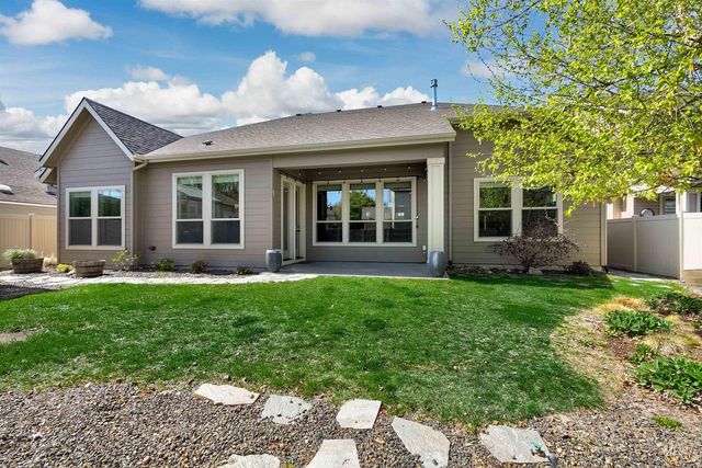 2466 E Mount Etna, Meridian, ID 83642