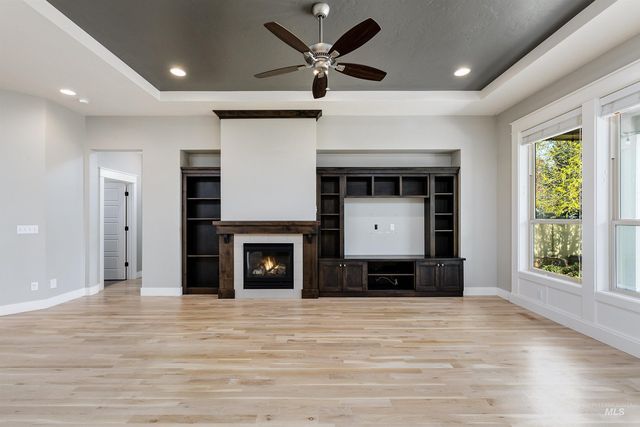2466 E Mount Etna, Meridian, ID 83642