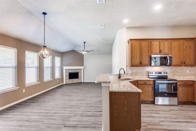 1616 Fern Drive, Mansfield, TX 76063