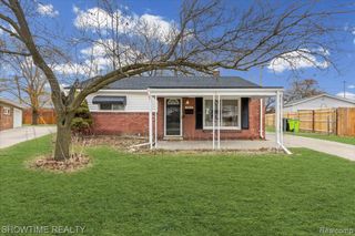 26510 Barnes Street, Roseville, MI 48066