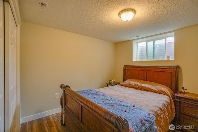 19910 NE 356th Street, Yacolt, WA 98675