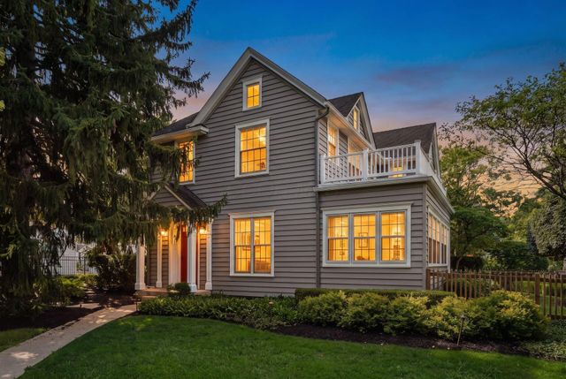 1897 Stanford Road, Upper Arlington, OH 43212