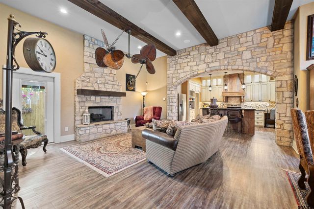 19045 CR 139, Flint, TX 75762