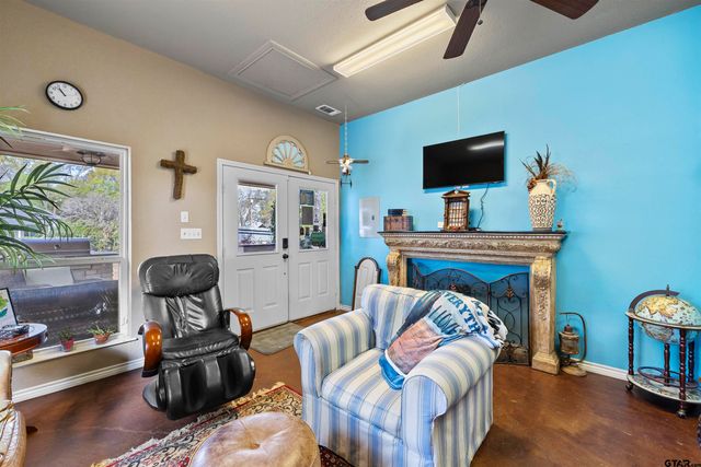 19045 CR 139, Flint, TX 75762