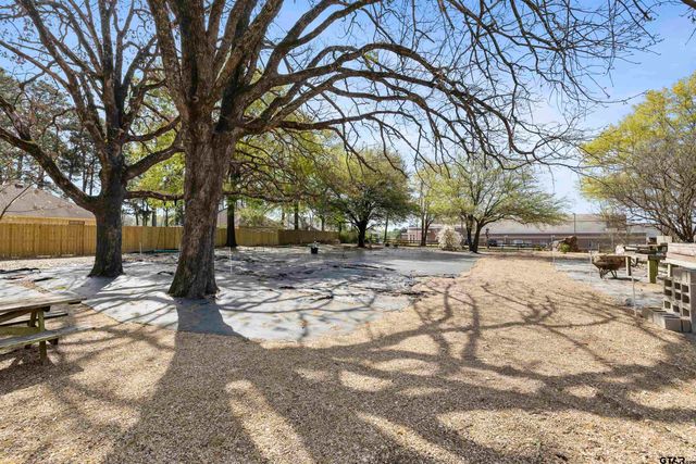 19045 CR 139, Flint, TX 75762