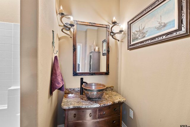 19045 CR 139, Flint, TX 75762