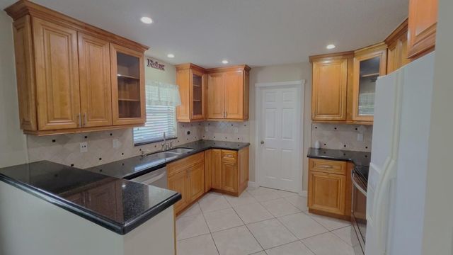 5686 SHILLINGTON Way, Lake Worth, FL 33463