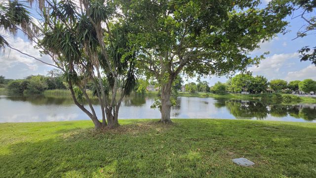 5686 SHILLINGTON Way, Lake Worth, FL 33463