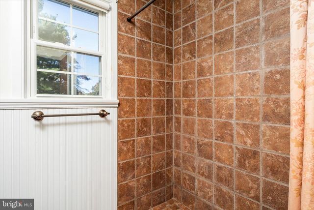 3 APPLEGATE LN, New Egypt, NJ 08533