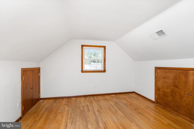 3 APPLEGATE LN, New Egypt, NJ 08533
