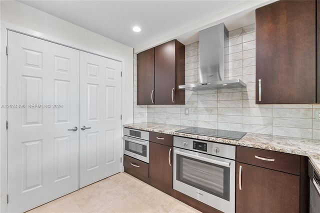 1819 SE 17th St 501, Fort Lauderdale, FL 33316