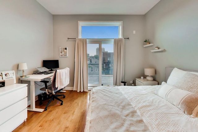 1520 W Walton Street 3, Chicago, IL 60642