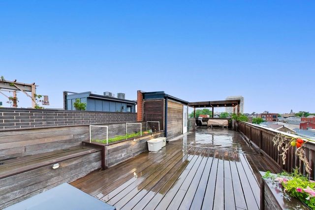1520 W Walton Street 3, Chicago, IL 60642