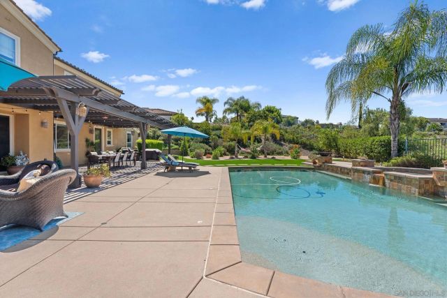 11486 Carowind Lane, Poway, CA 92131