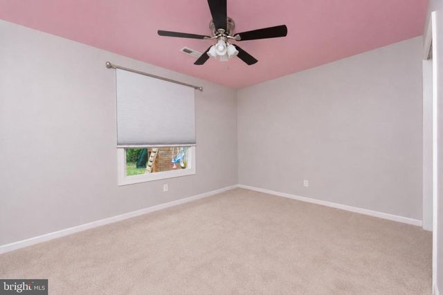 408 S BROOKS DR, Fredericksburg, VA 22408