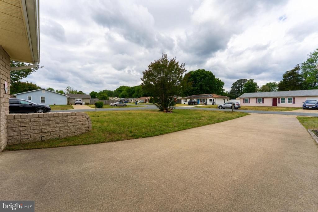 408 S BROOKS DR, Fredericksburg, VA 22408