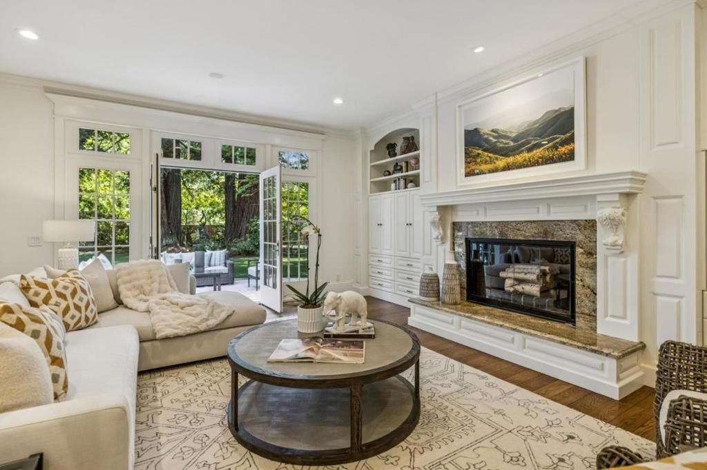 Image 19 of property listing at 74 Lilac Drive, Atherton, CA 94027