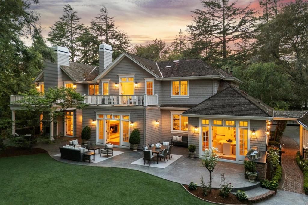 Image 64 of property listing at 74 Lilac Drive, Atherton, CA 94027