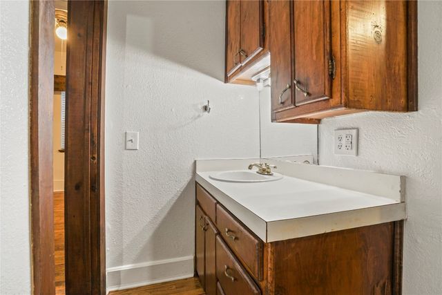 801 S 3rd Street, Purcell, OK 73080