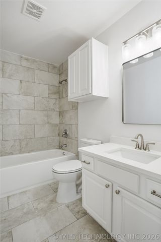 5024 S 197th East Avenue, Broken Arrow, OK 74014