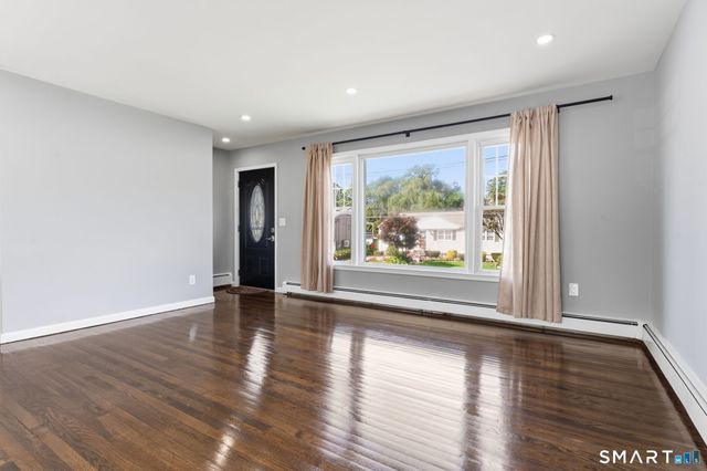 144 Beatrice Drive, West Haven, CT 06516