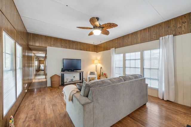 5811 Nancy DR, Austin, TX 78745