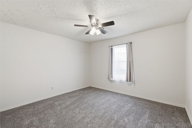 2026 Deer Run Circle, Muskogee, OK 74403