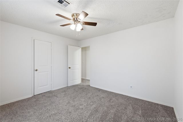 2026 Deer Run Circle, Muskogee, OK 74403