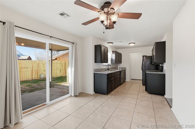 2026 Deer Run Circle, Muskogee, OK 74403