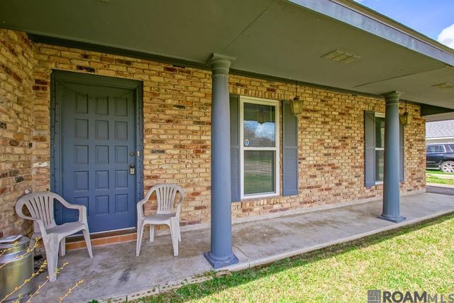 3277 Jo Anne Dr, Baton Rouge, LA 70714